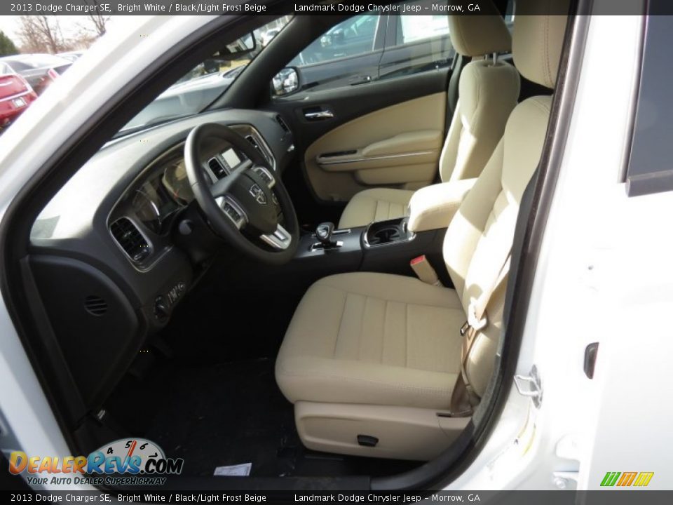 2013 Dodge Charger SE Bright White / Black/Light Frost Beige Photo #6