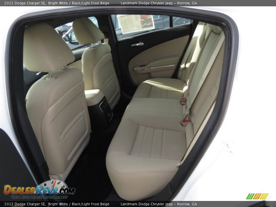 2013 Dodge Charger SE Bright White / Black/Light Frost Beige Photo #7