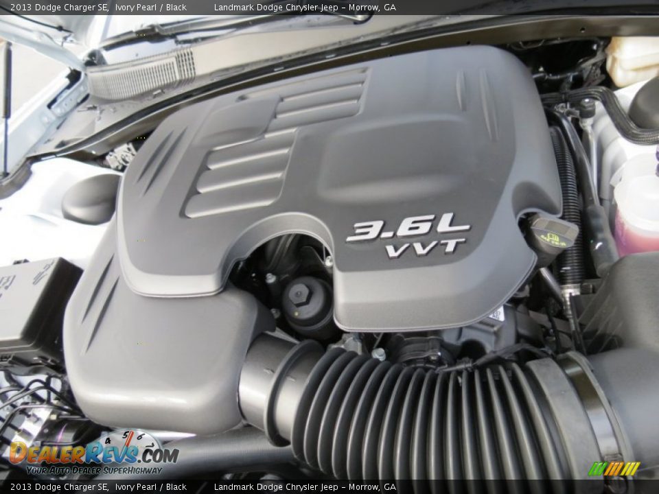 2013 Dodge Charger SE Ivory Pearl / Black Photo #9