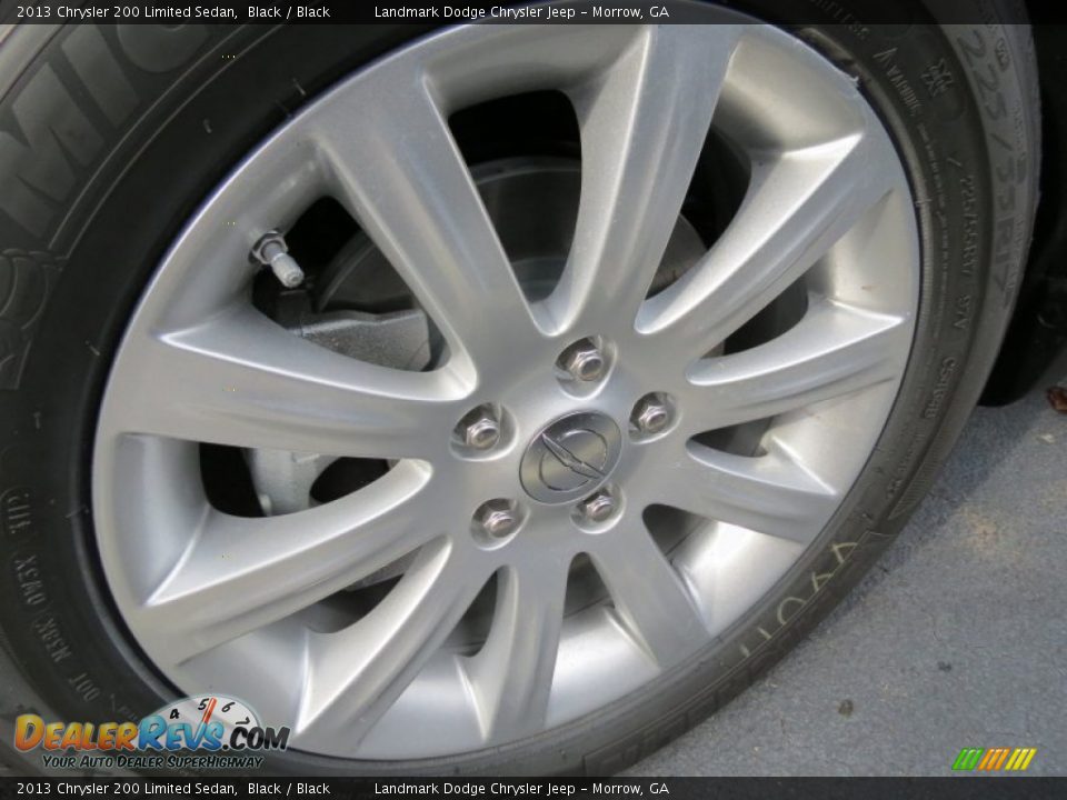 2013 Chrysler 200 Limited Sedan Black / Black Photo #5