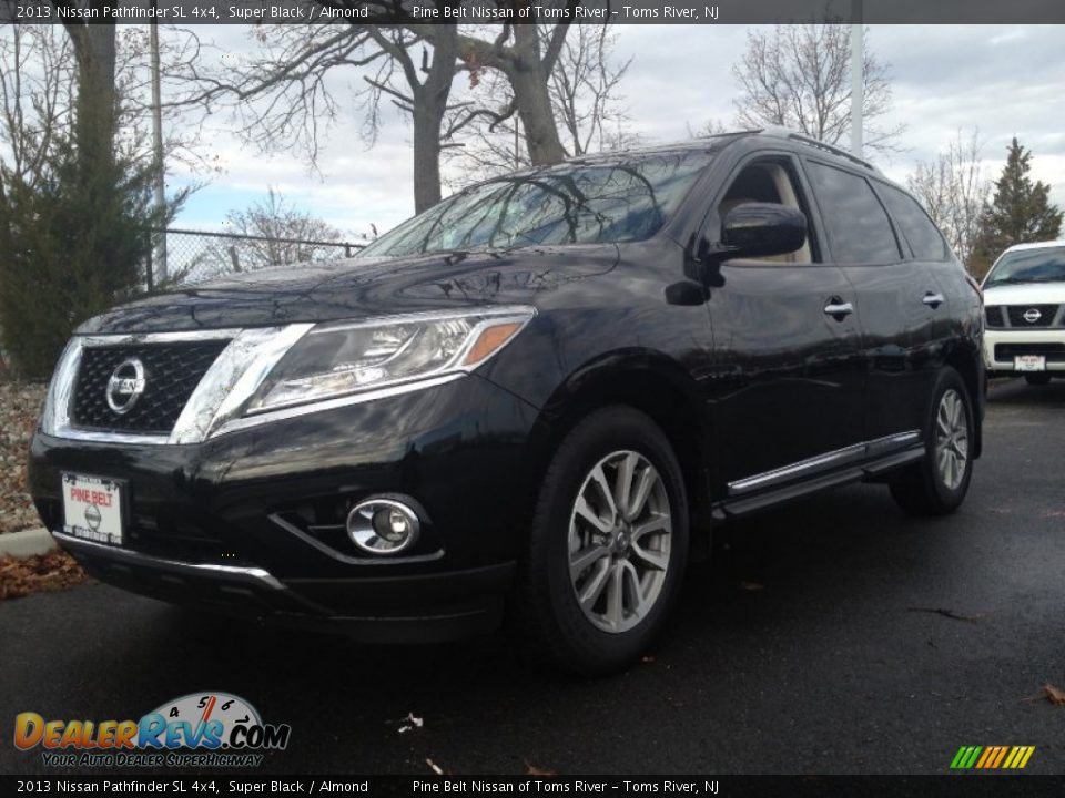 2013 Nissan Pathfinder SL 4x4 Super Black / Almond Photo #1