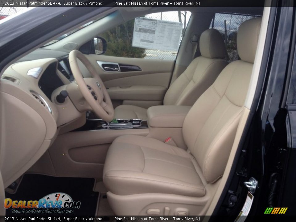 2013 Nissan Pathfinder SL 4x4 Super Black / Almond Photo #10