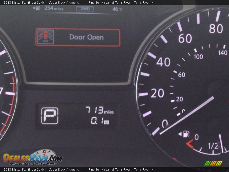 2013 Nissan Pathfinder SL 4x4 Super Black / Almond Photo #15