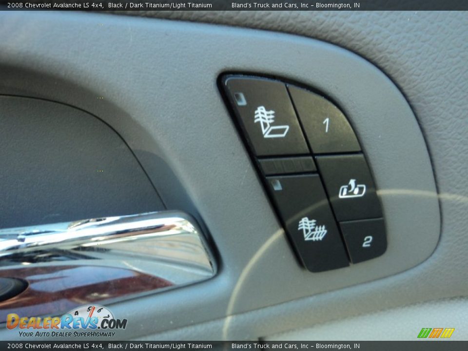 2008 Chevrolet Avalanche LS 4x4 Black / Dark Titanium/Light Titanium Photo #17