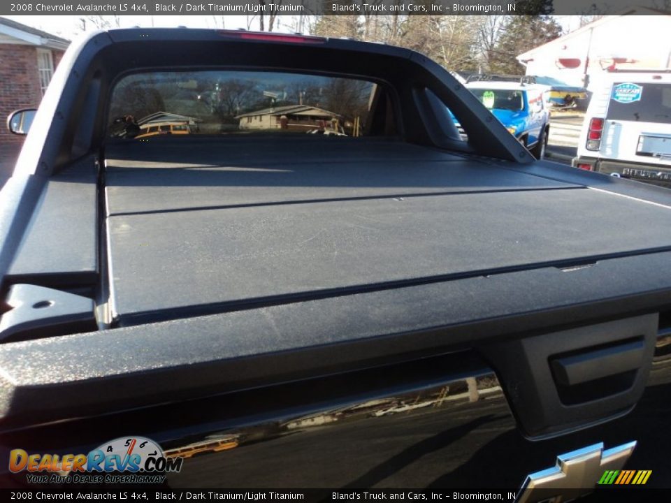 2008 Chevrolet Avalanche LS 4x4 Black / Dark Titanium/Light Titanium Photo #25