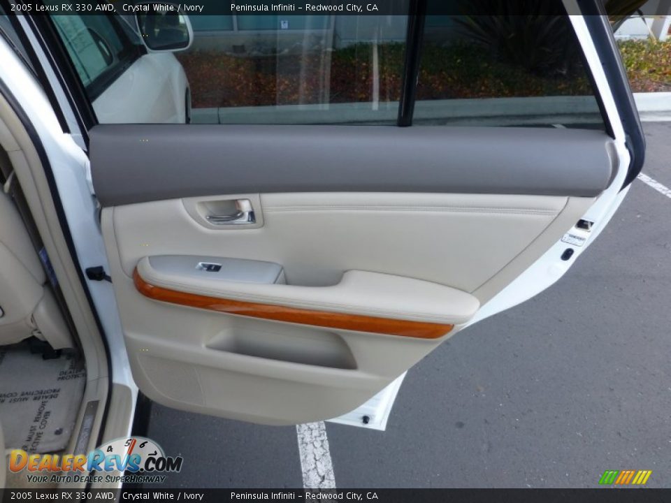 2005 Lexus RX 330 AWD Crystal White / Ivory Photo #19