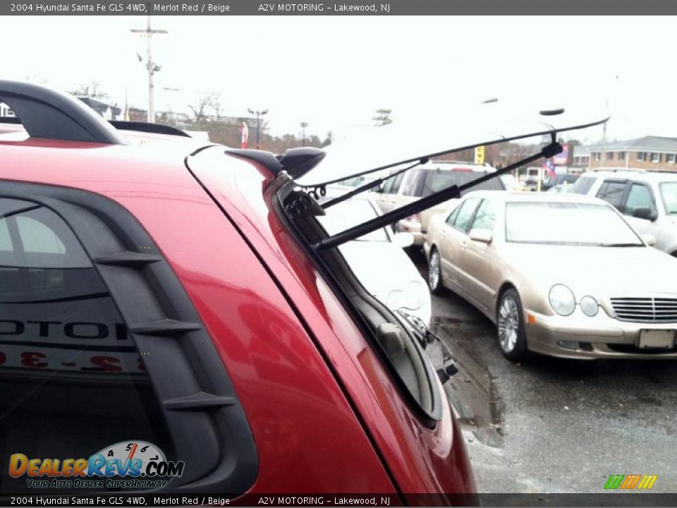 2004 Hyundai Santa Fe GLS 4WD Merlot Red / Beige Photo #16