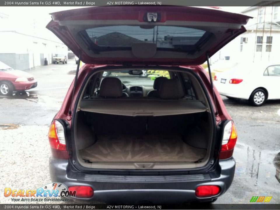 2004 Hyundai Santa Fe GLS 4WD Merlot Red / Beige Photo #17