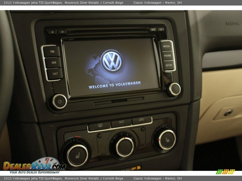 2013 Volkswagen Jetta TDI SportWagen Moonrock Silver Metallic / Cornsilk Beige Photo #11