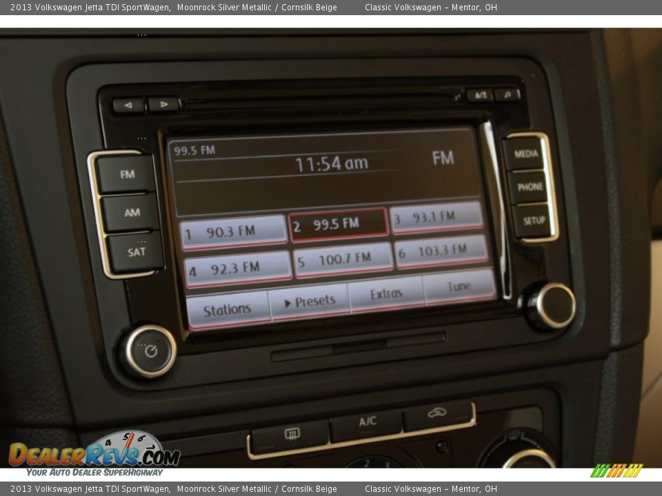 2013 Volkswagen Jetta TDI SportWagen Moonrock Silver Metallic / Cornsilk Beige Photo #12