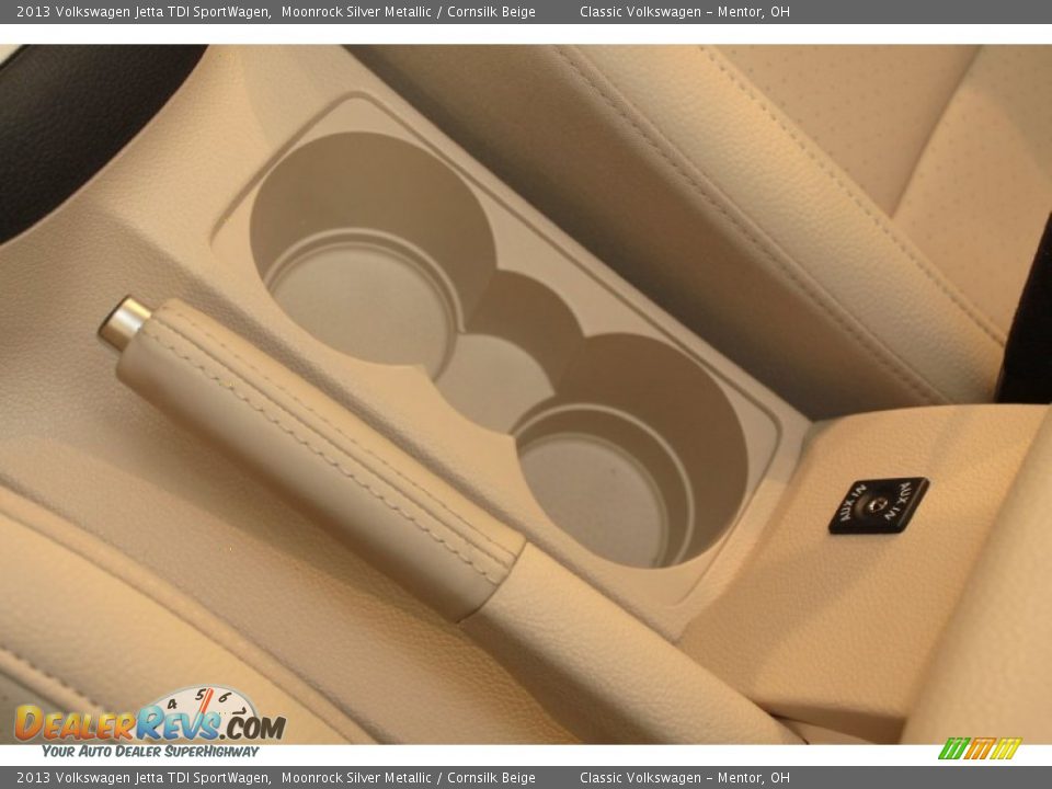 2013 Volkswagen Jetta TDI SportWagen Moonrock Silver Metallic / Cornsilk Beige Photo #25