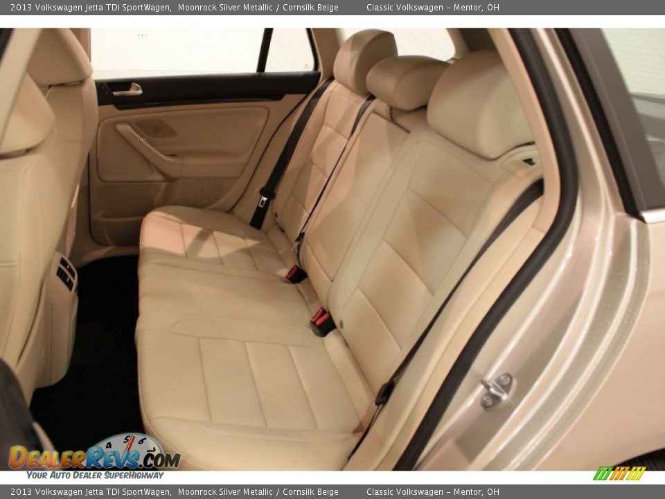 2013 Volkswagen Jetta TDI SportWagen Moonrock Silver Metallic / Cornsilk Beige Photo #29
