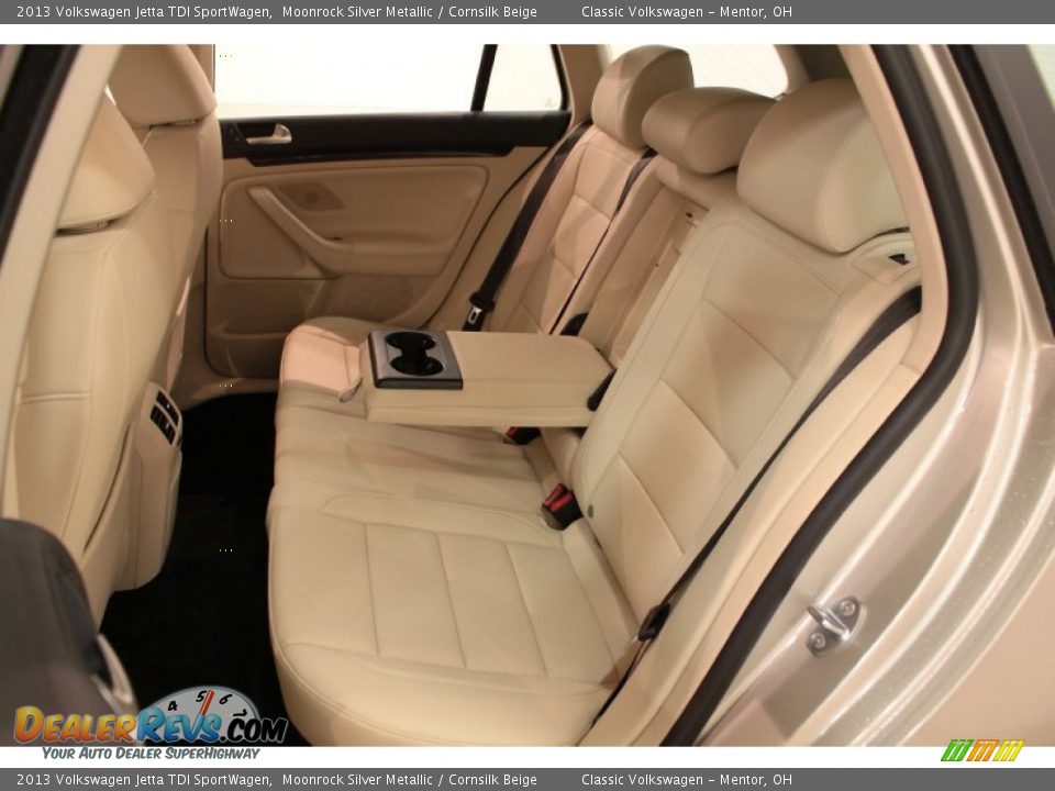 2013 Volkswagen Jetta TDI SportWagen Moonrock Silver Metallic / Cornsilk Beige Photo #30