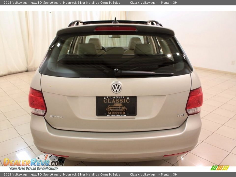 2013 Volkswagen Jetta TDI SportWagen Moonrock Silver Metallic / Cornsilk Beige Photo #33