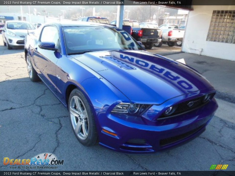 2013 Ford Mustang GT Premium Coupe Deep Impact Blue Metallic / Charcoal Black Photo #2