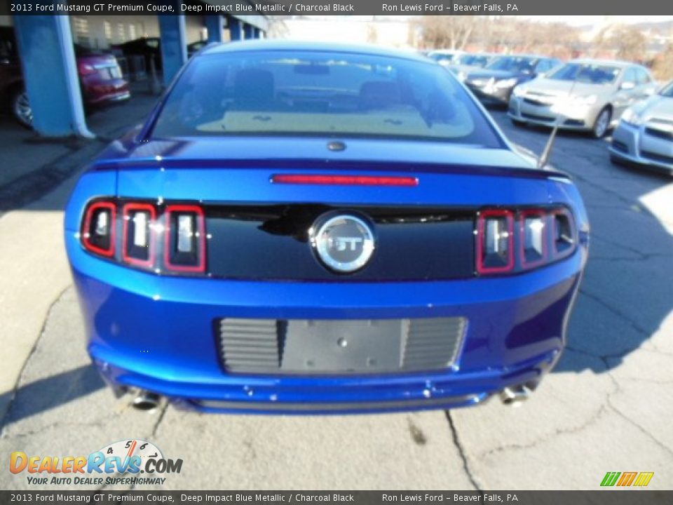 2013 Ford Mustang GT Premium Coupe Deep Impact Blue Metallic / Charcoal Black Photo #7