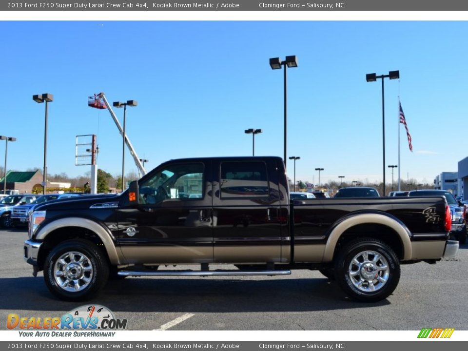 2013 Ford F250 Super Duty Lariat Crew Cab 4x4 Kodiak Brown Metallic / Adobe Photo #5