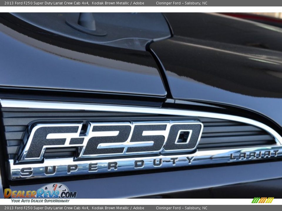 2013 Ford F250 Super Duty Lariat Crew Cab 4x4 Kodiak Brown Metallic / Adobe Photo #20