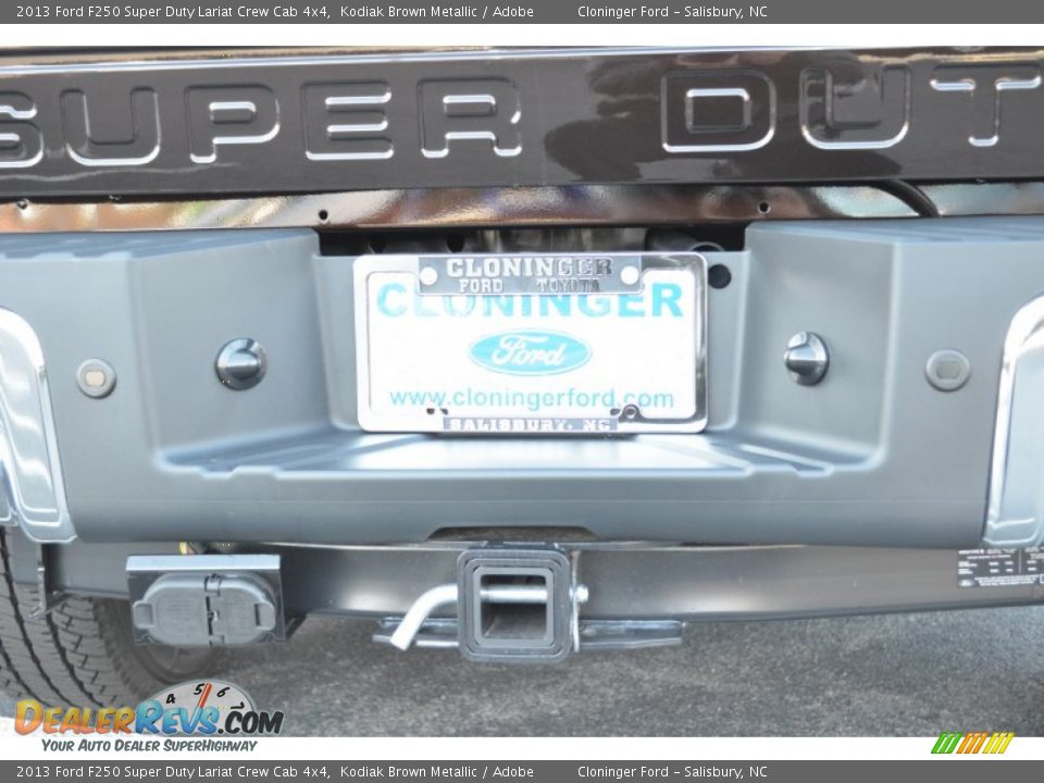 2013 Ford F250 Super Duty Lariat Crew Cab 4x4 Kodiak Brown Metallic / Adobe Photo #23