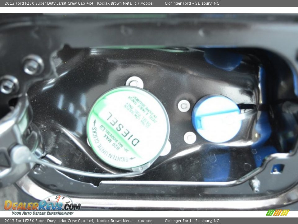 2013 Ford F250 Super Duty Lariat Crew Cab 4x4 Kodiak Brown Metallic / Adobe Photo #25