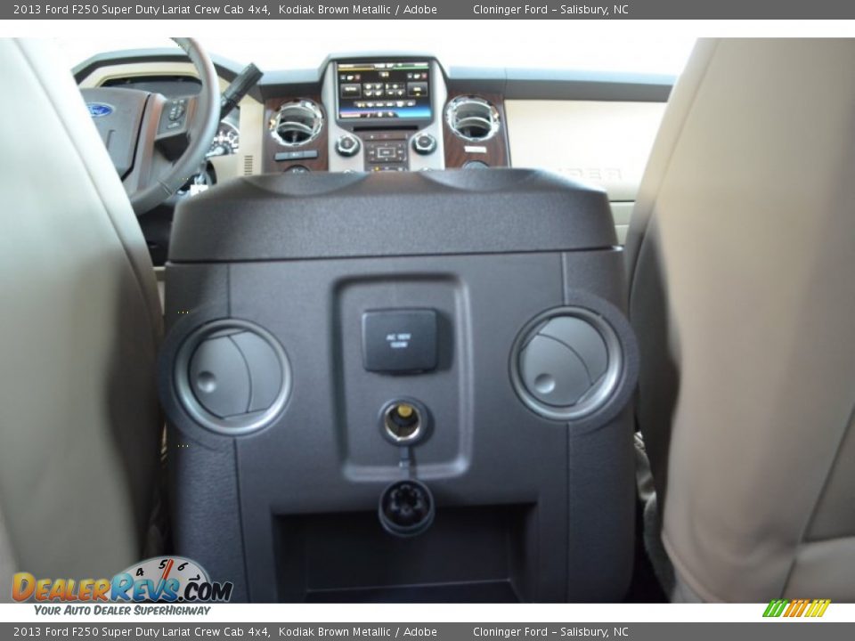 2013 Ford F250 Super Duty Lariat Crew Cab 4x4 Kodiak Brown Metallic / Adobe Photo #27