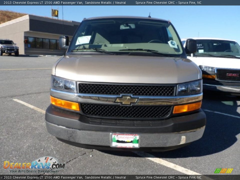 2013 Chevrolet Express LT 1500 AWD Passenger Van Sandstone Metallic / Neutral Photo #8