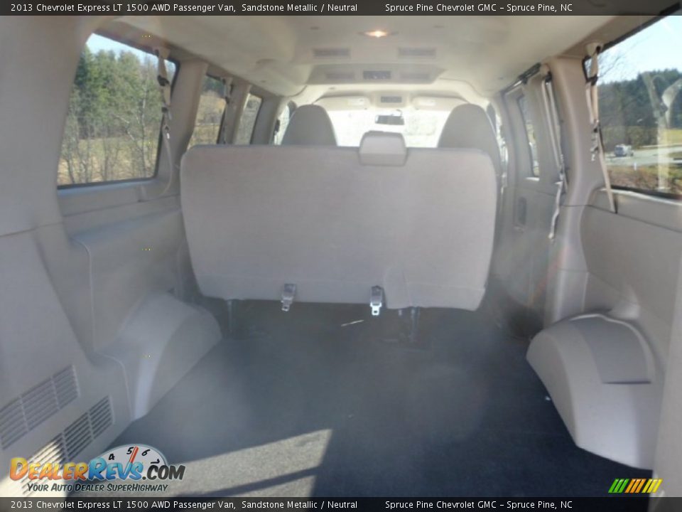 2013 Chevrolet Express LT 1500 AWD Passenger Van Sandstone Metallic / Neutral Photo #29