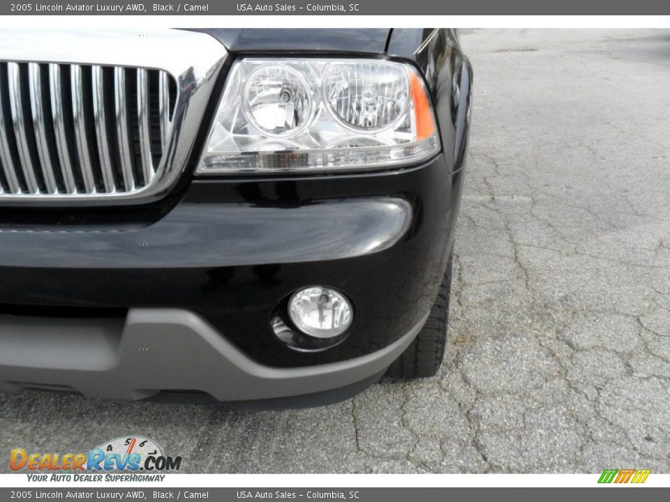 2005 Lincoln Aviator Luxury AWD Black / Camel Photo #2