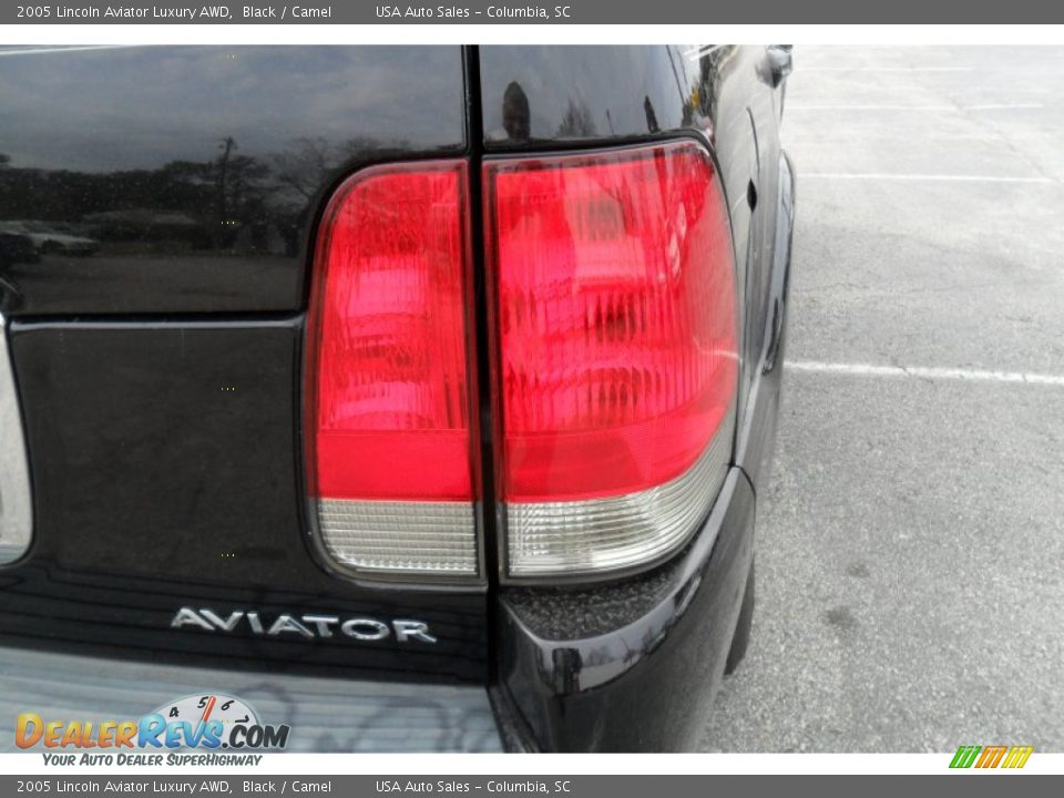 2005 Lincoln Aviator Luxury AWD Black / Camel Photo #8