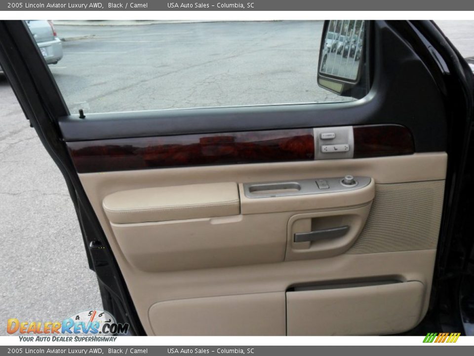 2005 Lincoln Aviator Luxury AWD Black / Camel Photo #14