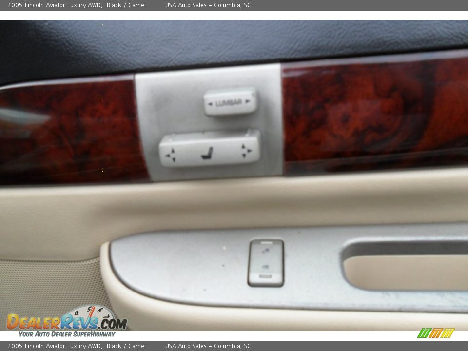 2005 Lincoln Aviator Luxury AWD Black / Camel Photo #18
