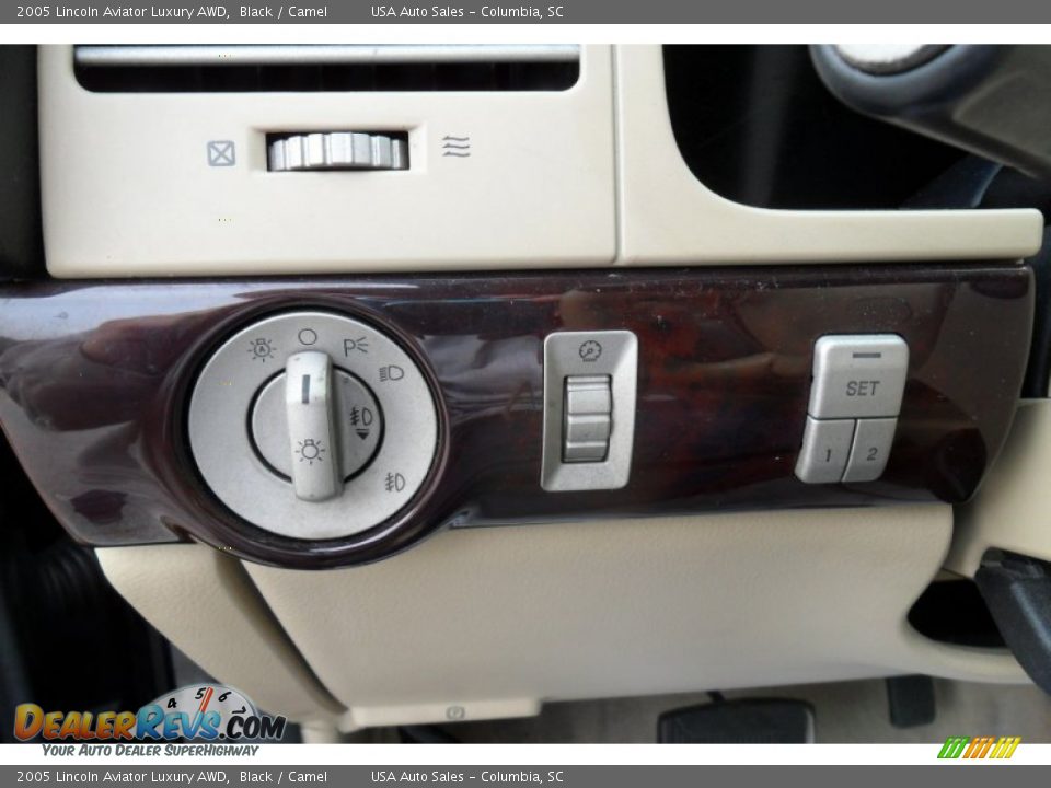 2005 Lincoln Aviator Luxury AWD Black / Camel Photo #27