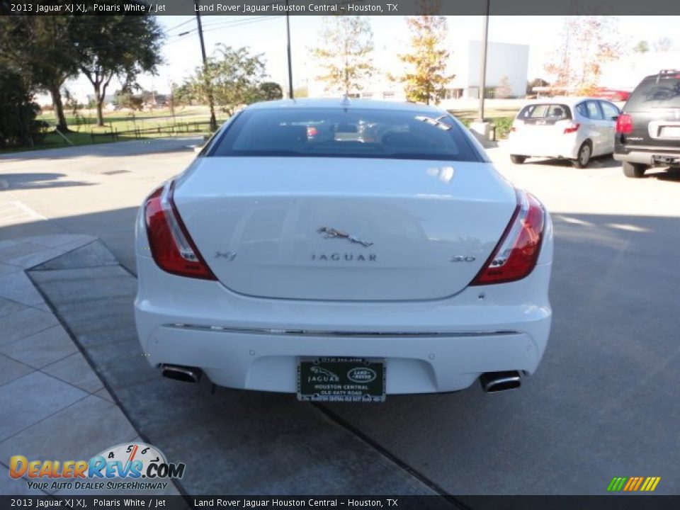 2013 Jaguar XJ XJ Polaris White / Jet Photo #9