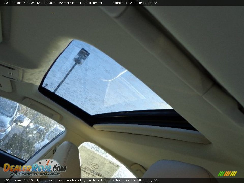 2013 Lexus ES 300h Hybrid Satin Cashmere Metallic / Parchment Photo #15