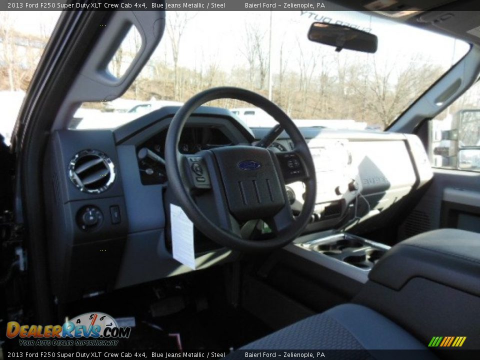 2013 Ford F250 Super Duty XLT Crew Cab 4x4 Blue Jeans Metallic / Steel Photo #10