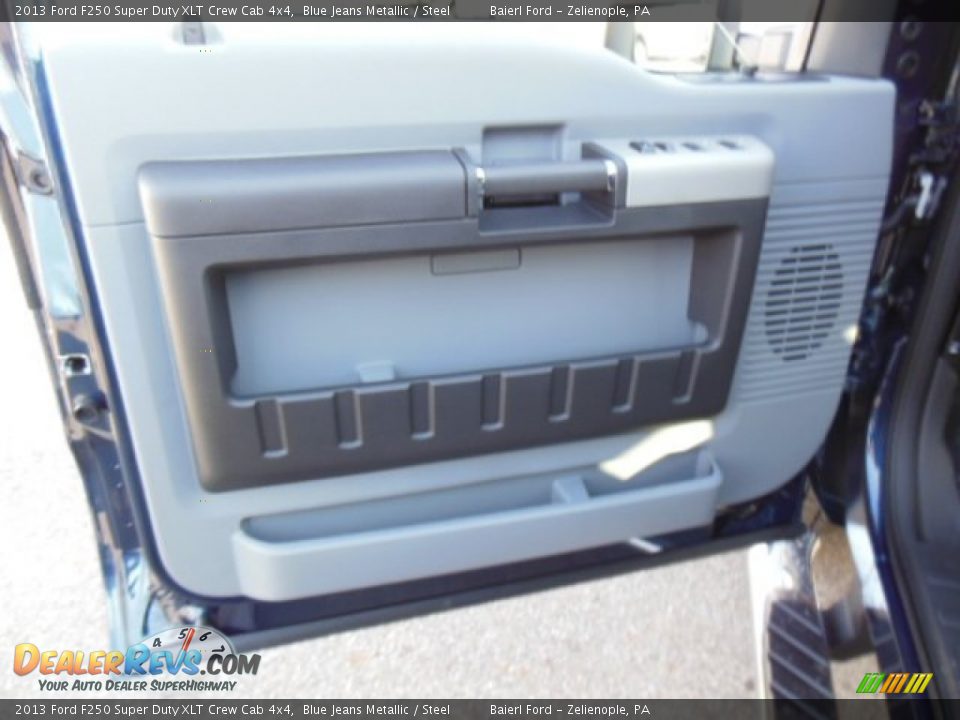 2013 Ford F250 Super Duty XLT Crew Cab 4x4 Blue Jeans Metallic / Steel Photo #12