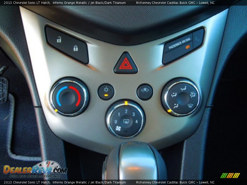 2013 Chevrolet Sonic LT Hatch Inferno Orange Metallic / Jet Black/Dark Titanium Photo #13