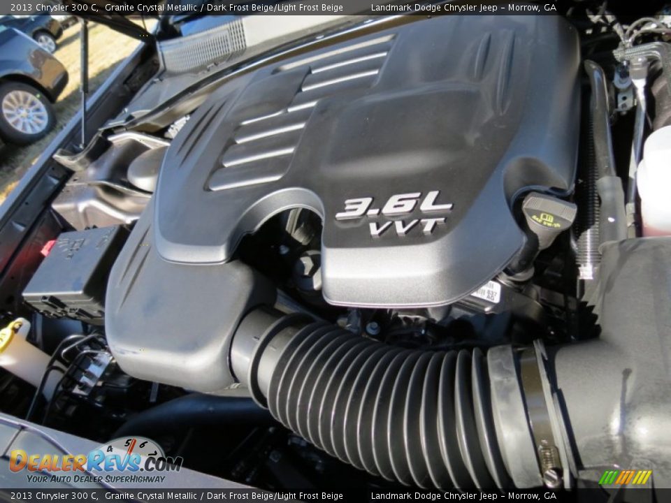 2013 Chrysler 300 C Granite Crystal Metallic / Dark Frost Beige/Light Frost Beige Photo #10