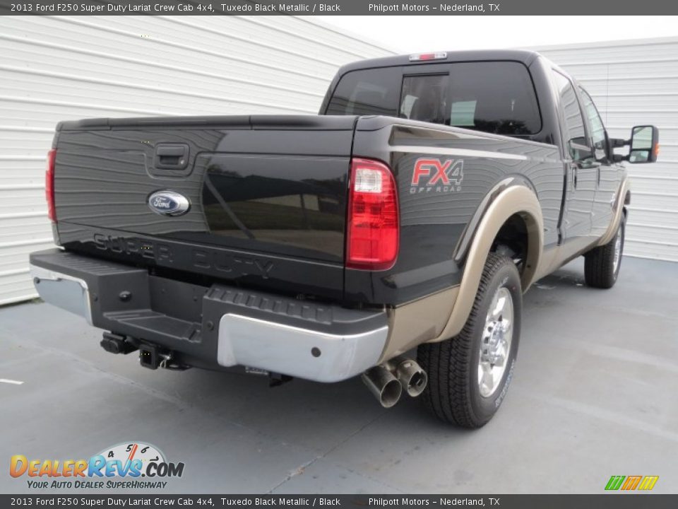 2013 Ford F250 Super Duty Lariat Crew Cab 4x4 Tuxedo Black Metallic / Black Photo #3