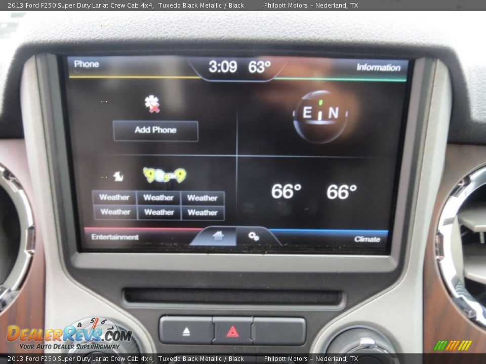 2013 Ford F250 Super Duty Lariat Crew Cab 4x4 Tuxedo Black Metallic / Black Photo #29