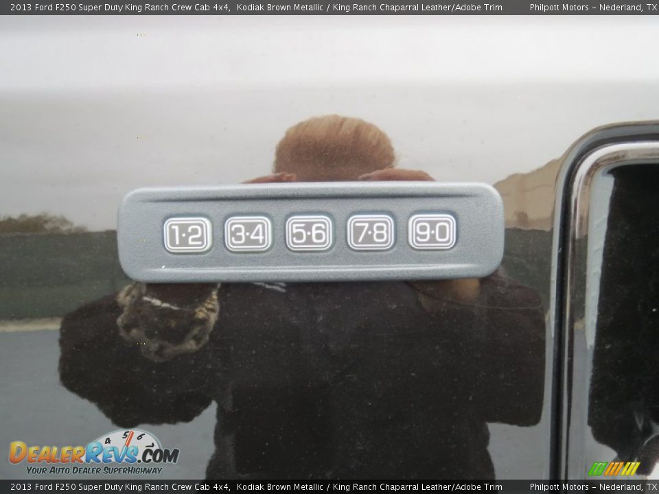 2013 Ford F250 Super Duty King Ranch Crew Cab 4x4 Kodiak Brown Metallic / King Ranch Chaparral Leather/Adobe Trim Photo #16