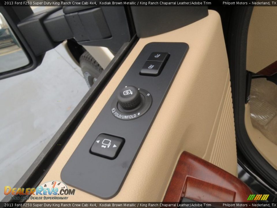2013 Ford F250 Super Duty King Ranch Crew Cab 4x4 Kodiak Brown Metallic / King Ranch Chaparral Leather/Adobe Trim Photo #24