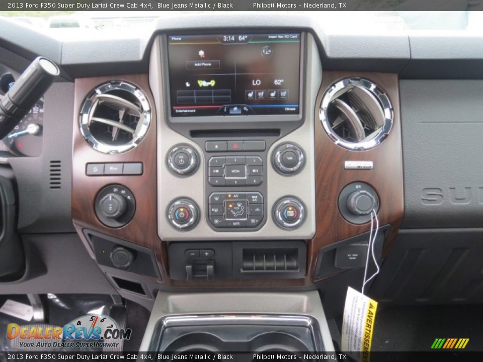 Controls of 2013 Ford F350 Super Duty Lariat Crew Cab 4x4 Photo #29