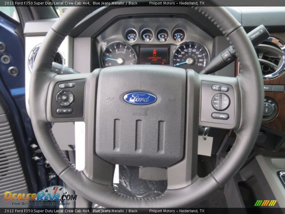 2013 Ford F350 Super Duty Lariat Crew Cab 4x4 Steering Wheel Photo #35