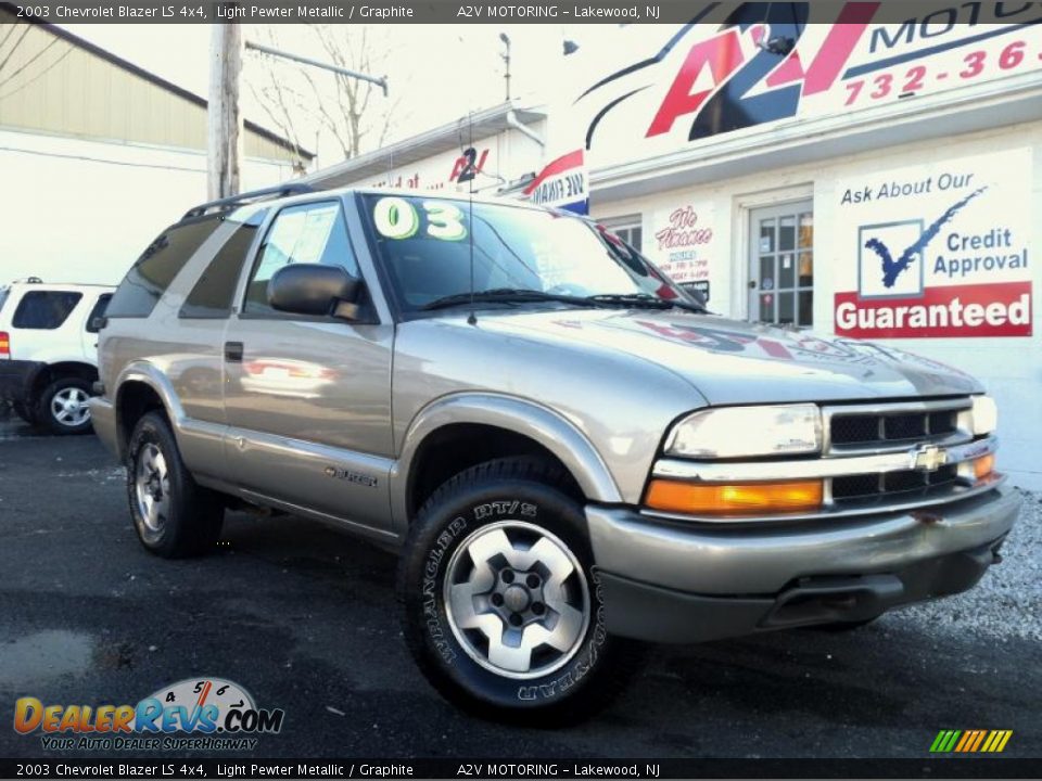2003 Chevrolet Blazer LS 4x4 Light Pewter Metallic / Graphite Photo #1