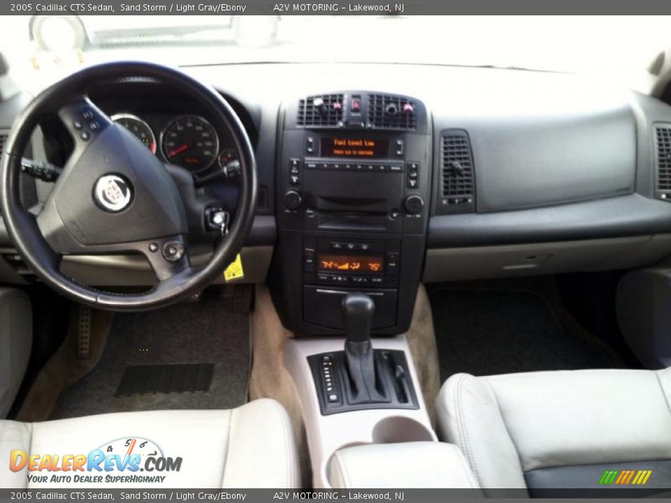 2005 Cadillac CTS Sedan Sand Storm / Light Gray/Ebony Photo #25