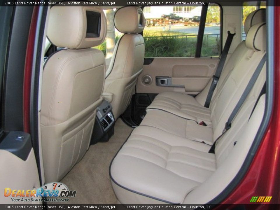 Rear Seat of 2006 Land Rover Range Rover HSE Photo #4