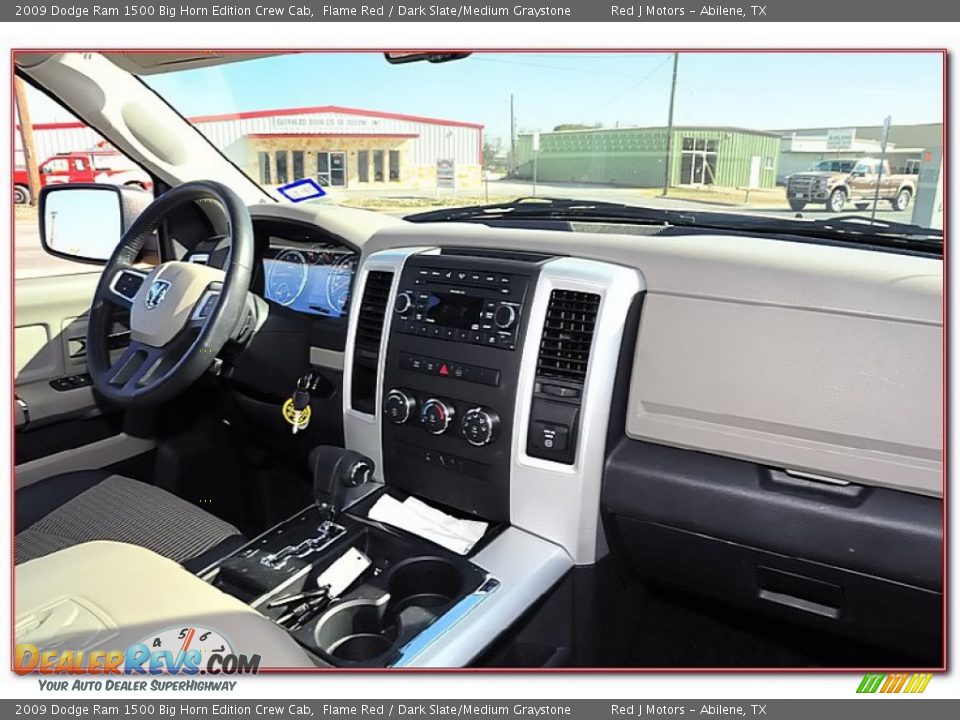 2009 Dodge Ram 1500 Big Horn Edition Crew Cab Flame Red / Dark Slate/Medium Graystone Photo #32