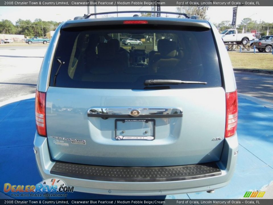 2008 Chrysler Town & Country Limited Clearwater Blue Pearlcoat / Medium Pebble Beige/Cream Photo #4