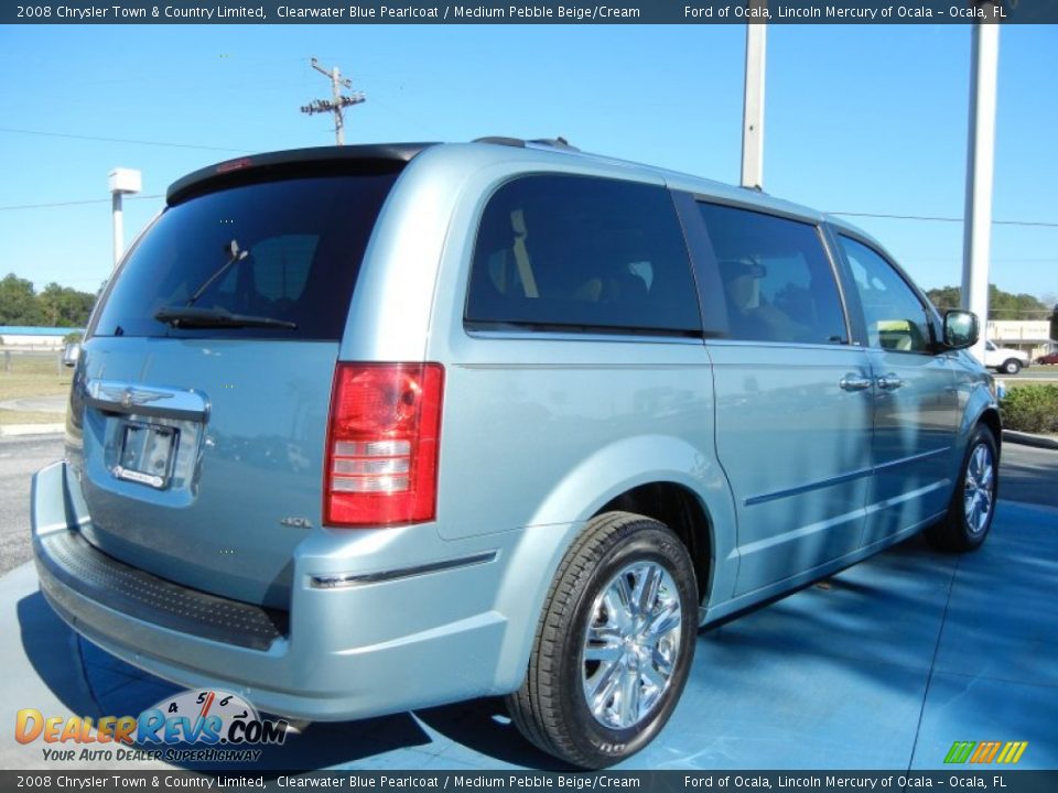 2008 Chrysler Town & Country Limited Clearwater Blue Pearlcoat / Medium Pebble Beige/Cream Photo #5